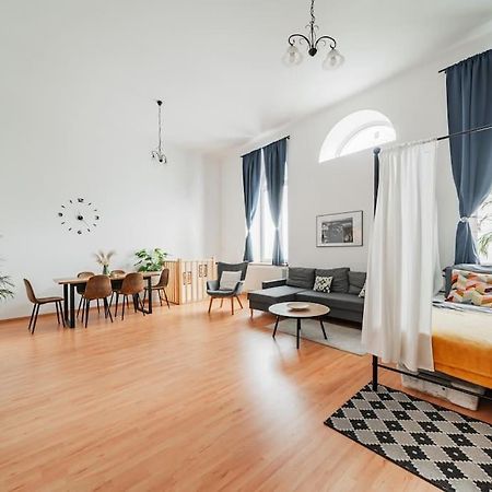 117 M² Near Nussdorferstrasse Apartment เวียนนา ภายนอก รูปภาพ