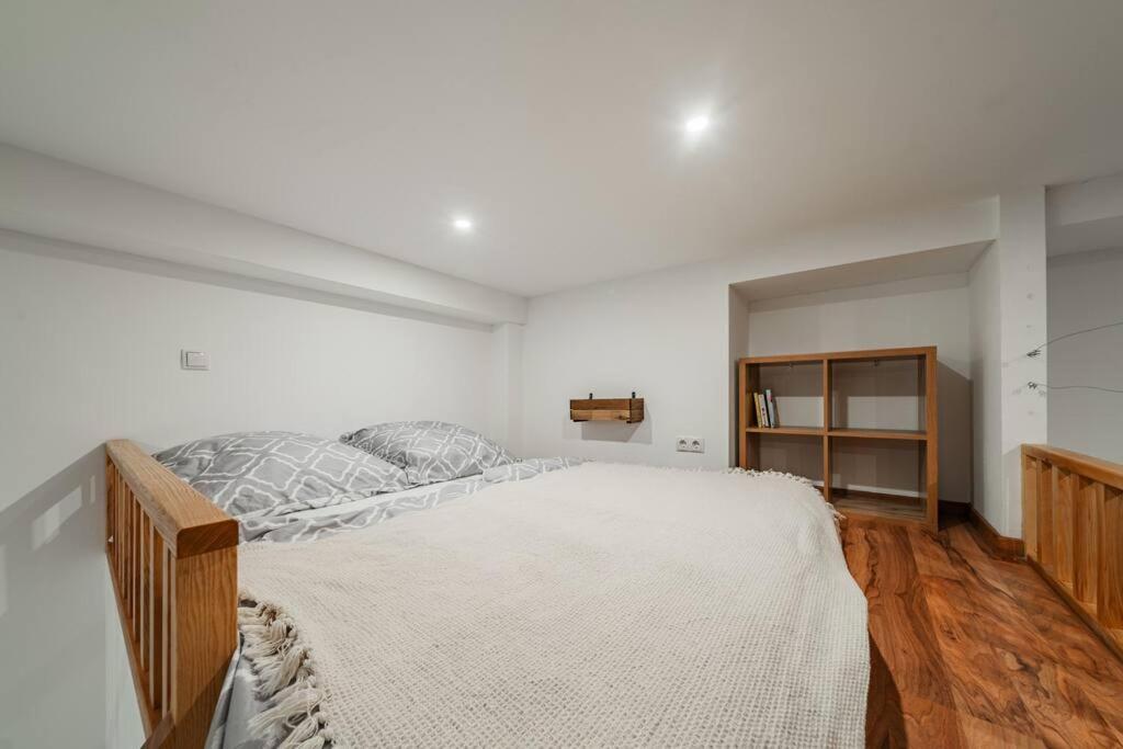117 M² Near Nussdorferstrasse Apartment เวียนนา ภายนอก รูปภาพ